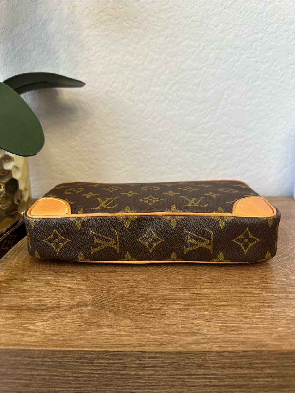Louis Vuitton Marly Dragonne PM Brown Monogram Canvas Wristlet with Strap - Picture 5 of 16